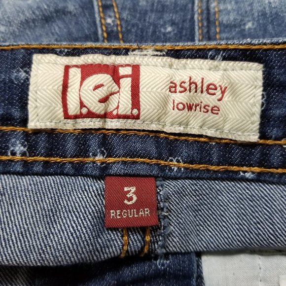 LEI shorts 3 Ashley low rise denim jean floral print distressed frayed raw hem - Picture 13 of 14